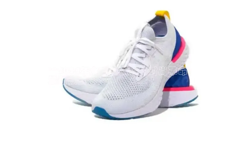 意昂三平台登录入口如流**2024年女式高跟鞋的时尚革命：
最新款式**